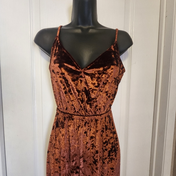 Show Me Your Mumu The Richards Jumpsuit Copper Crushed Velvet Size Small EUC - Picture 5 of 7